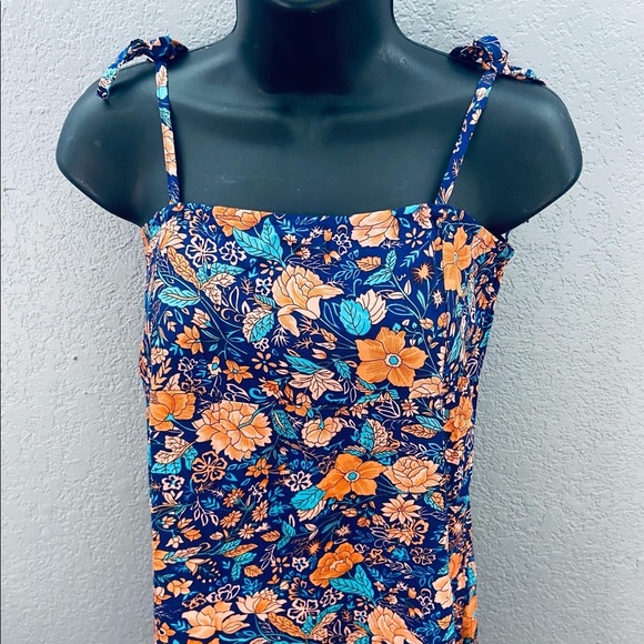 flap.a NEW Floral Light Flowing Summer Dress
Sizes: S - M - L - Picture 2 of 5